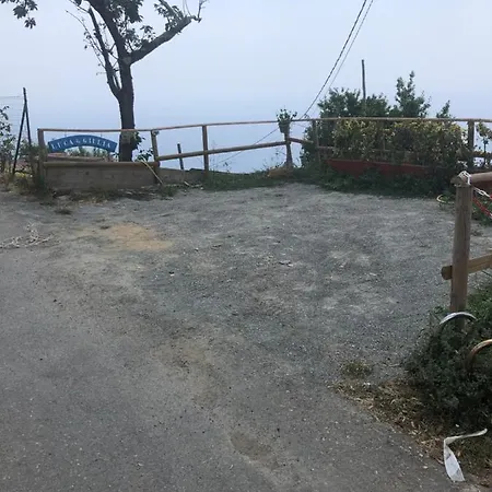 Holiday home Luca E Giulia